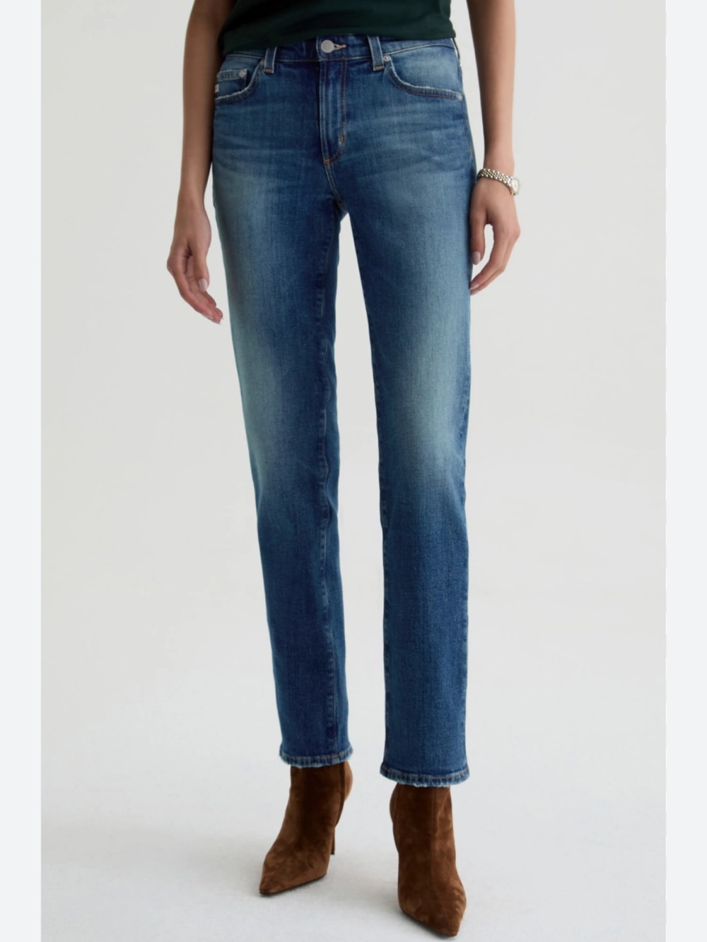AG Jeans Sandra Low Rise Straight Jeans in 10 Years Illiad Wash Size 28